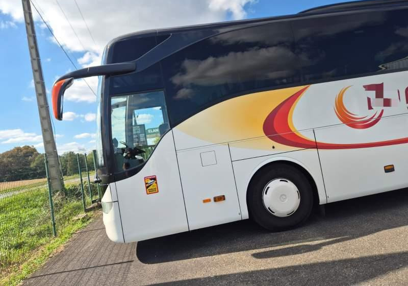 Mercedes-Benz TOURISMO RHD-M / 13 METRÓW/ 59 MIEJSC/ WC - Xe đò: hình 4 Mercedes-Benz TOURISMO RHD-M / 13 METRÓW/ 59 MIEJSC/ WC - Xe đò: hình 4
