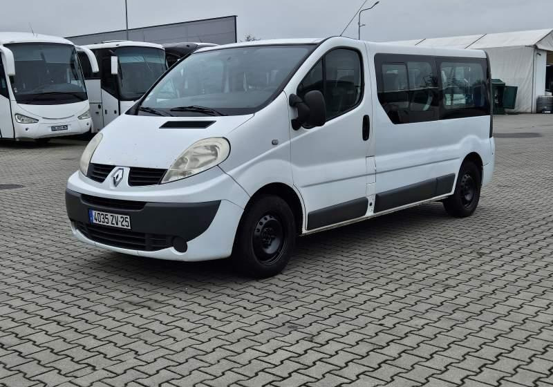 Renault TRAFIC 2.0 DCI 90 COMBI L2H1 / SPROWADZONY - Xe bus mini, Xe van chở khách: hình 1 Renault TRAFIC 2.0 DCI 90 COMBI L2H1 / SPROWADZONY - Xe bus mini, Xe van chở khách: hình 1