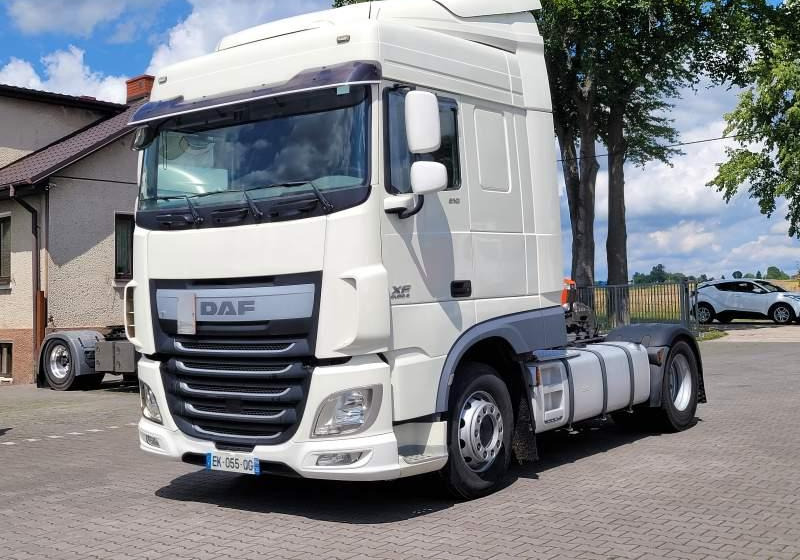 Xe đầu kéo DAF XF510 SPACE CAB / SPROWADZONY / MANUAL / RETARDER: hình 14 Xe đầu kéo DAF XF510 SPACE CAB / SPROWADZONY / MANUAL / RETARDER: hình 14