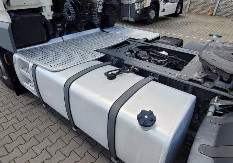 DAF XF510 SPACE CAB / SPROWADZONY / MANUAL / RETARDER - Xe đầu kéo: hình 3 DAF XF510 SPACE CAB / SPROWADZONY / MANUAL / RETARDER - Xe đầu kéo: hình 3