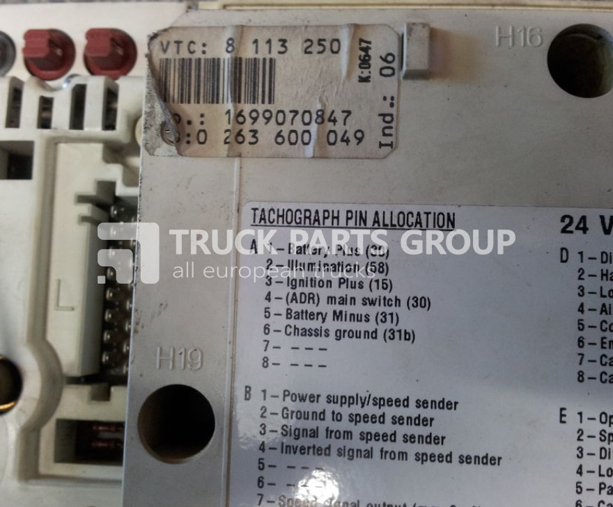 VOLVO FH12 D12A, D12C EURO2 instrument panel, dashboard, 3985743, 3985 dashboard - Bảng điều khiển cho Xe tải: hình 2 VOLVO FH12 D12A, D12C EURO2 instrument panel, dashboard, 3985743, 3985 dashboard - Bảng điều khiển cho Xe tải: hình 2