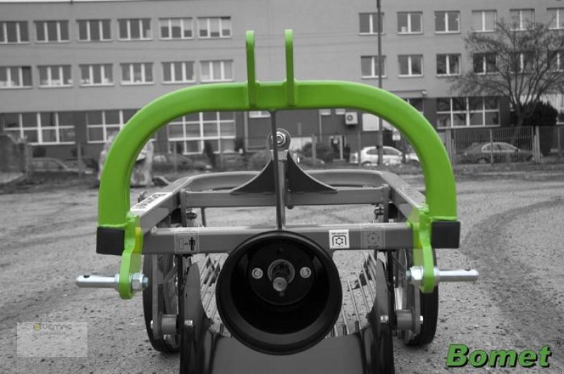 BOMET Z655/1 Kartoffelroder Roder Kartoffel Schwingsiebroder NEU - Máy thu hoạch khoai tây: hình 3 BOMET Z655/1 Kartoffelroder Roder Kartoffel Schwingsiebroder NEU - Máy thu hoạch khoai tây: hình 3