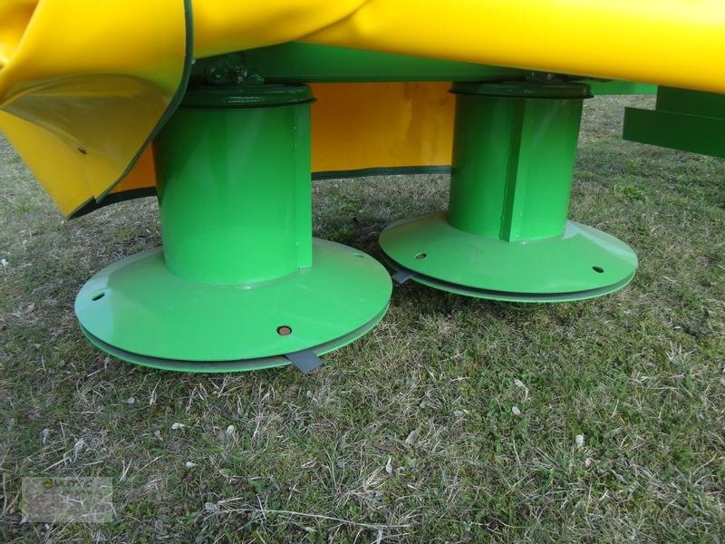 Vemac KM135 135cm Trommelmähwerk Kreiselmähwerk Mähwerk Mäher NEU - Máy cắt cỏ: hình 2 Vemac KM135 135cm Trommelmähwerk Kreiselmähwerk Mähwerk Mäher NEU - Máy cắt cỏ: hình 2
