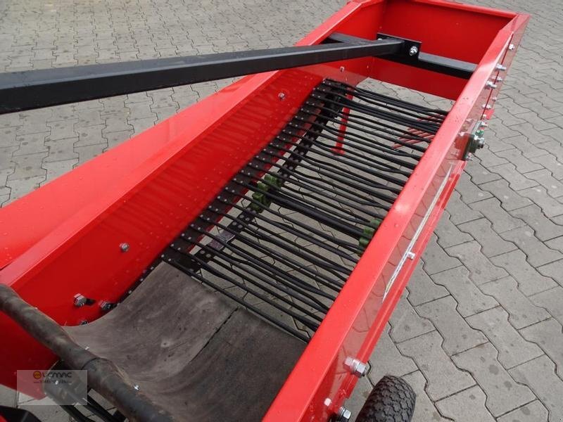 Vemac Kartoffelroder Basic Siebkettenroder Roder Kartoffelernter Kettenroder NEU - Máy thu hoạch khoai tây: hình 5 Vemac Kartoffelroder Basic Siebkettenroder Roder Kartoffelernter Kettenroder NEU - Máy thu hoạch khoai tây: hình 5