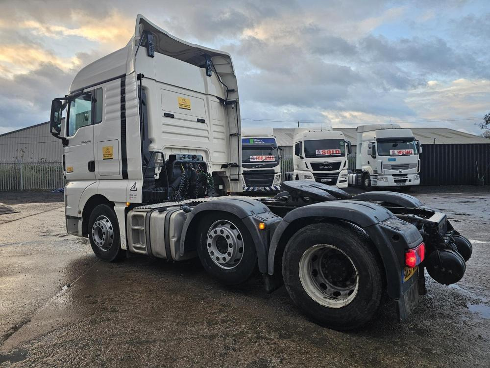 Man tgx 26460 tgx - Xe đầu kéo: hình 3 Man tgx 26460 tgx - Xe đầu kéo: hình 3