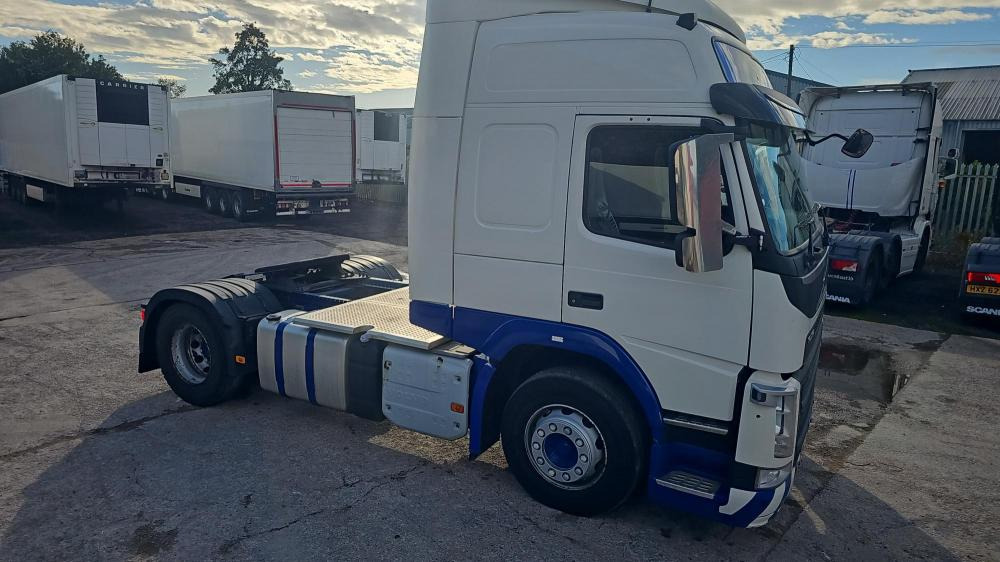 Volvo Fm450 - Xe đầu kéo: hình 4 Volvo Fm450 - Xe đầu kéo: hình 4