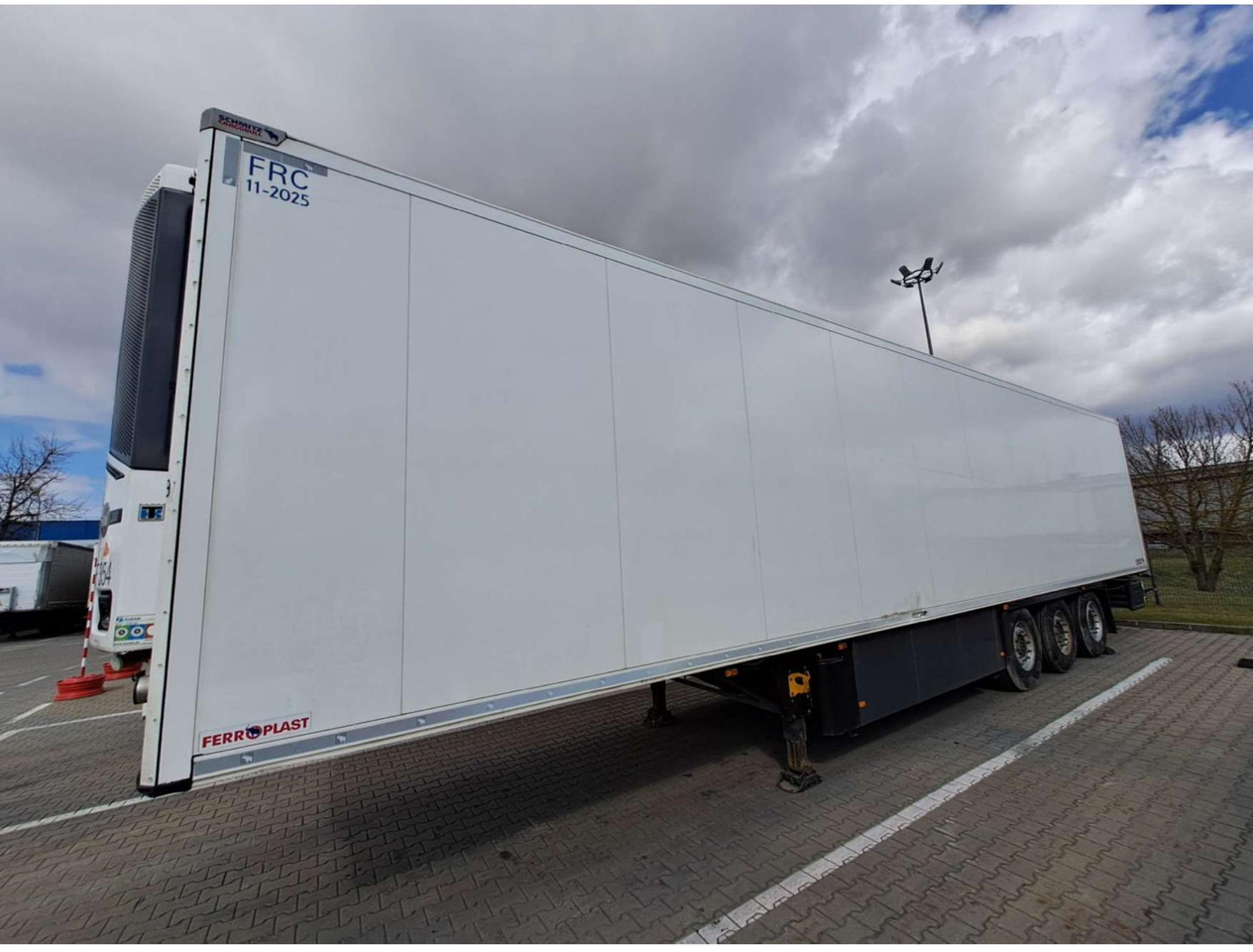 2019/2020 Schmitz Cargobull SKO FP 60 ThermoKing SLXi 300 - Sơ mi rơ moóc đông lạnh: hình 3 2019/2020 Schmitz Cargobull SKO FP 60 ThermoKing SLXi 300 - Sơ mi rơ moóc đông lạnh: hình 3