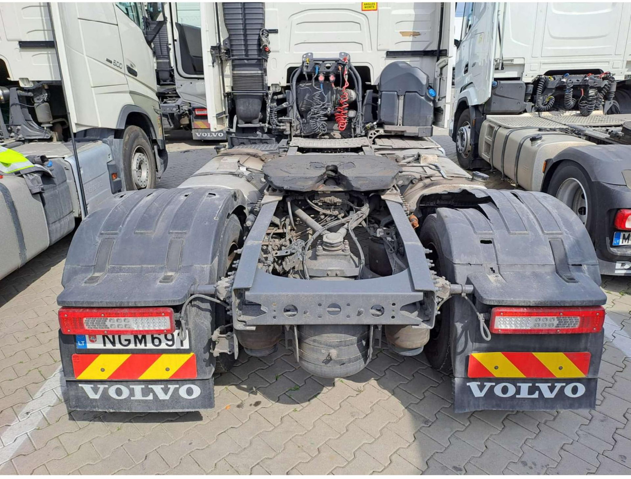 2023 Volvo FH 460 Globetrotter XL Varios i-Save - Xe đầu kéo: hình 5 2023 Volvo FH 460 Globetrotter XL Varios i-Save - Xe đầu kéo: hình 5