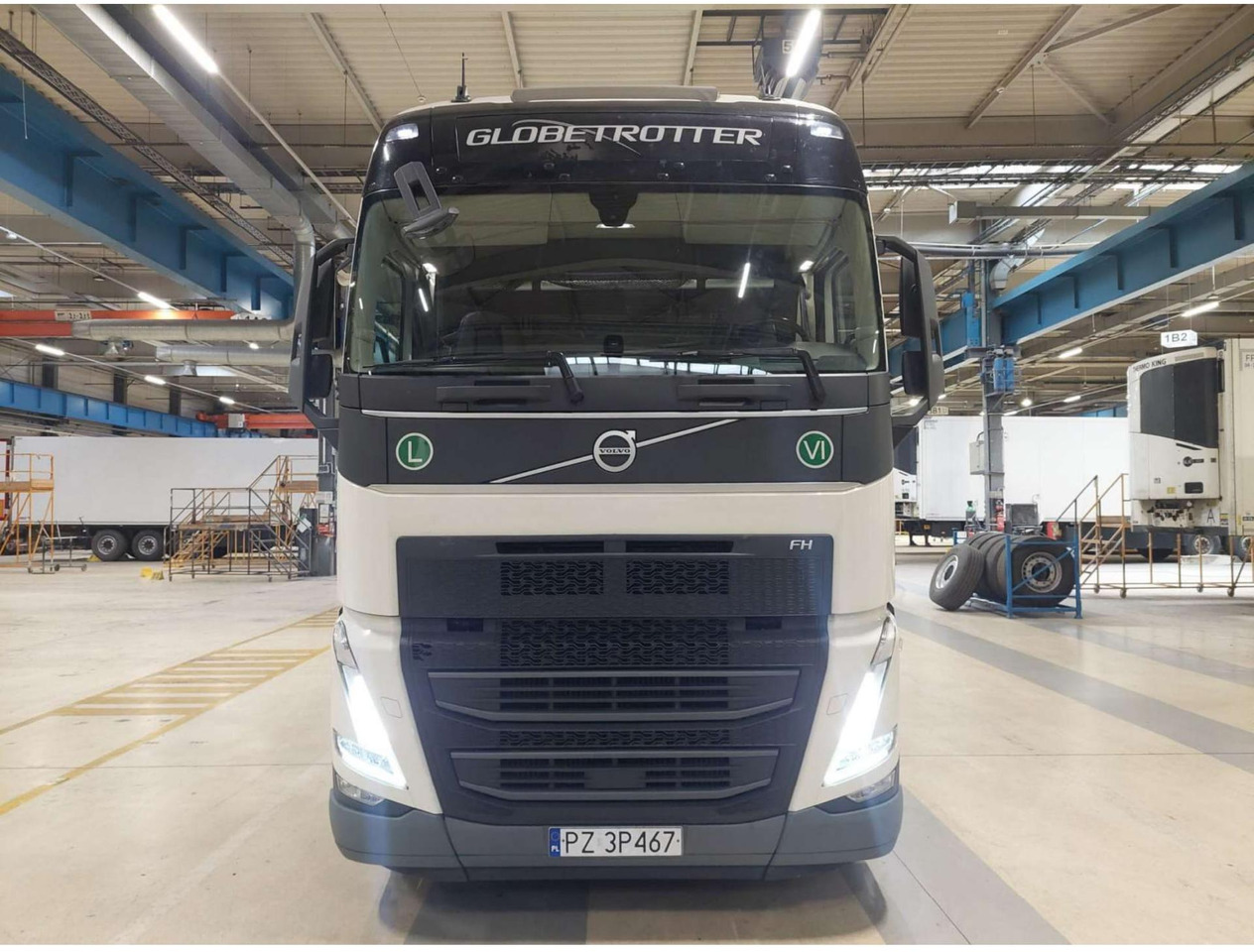 2023 Volvo FH 460 Globetrotter XL i-Save - Xe đầu kéo: hình 1 2023 Volvo FH 460 Globetrotter XL i-Save - Xe đầu kéo: hình 1