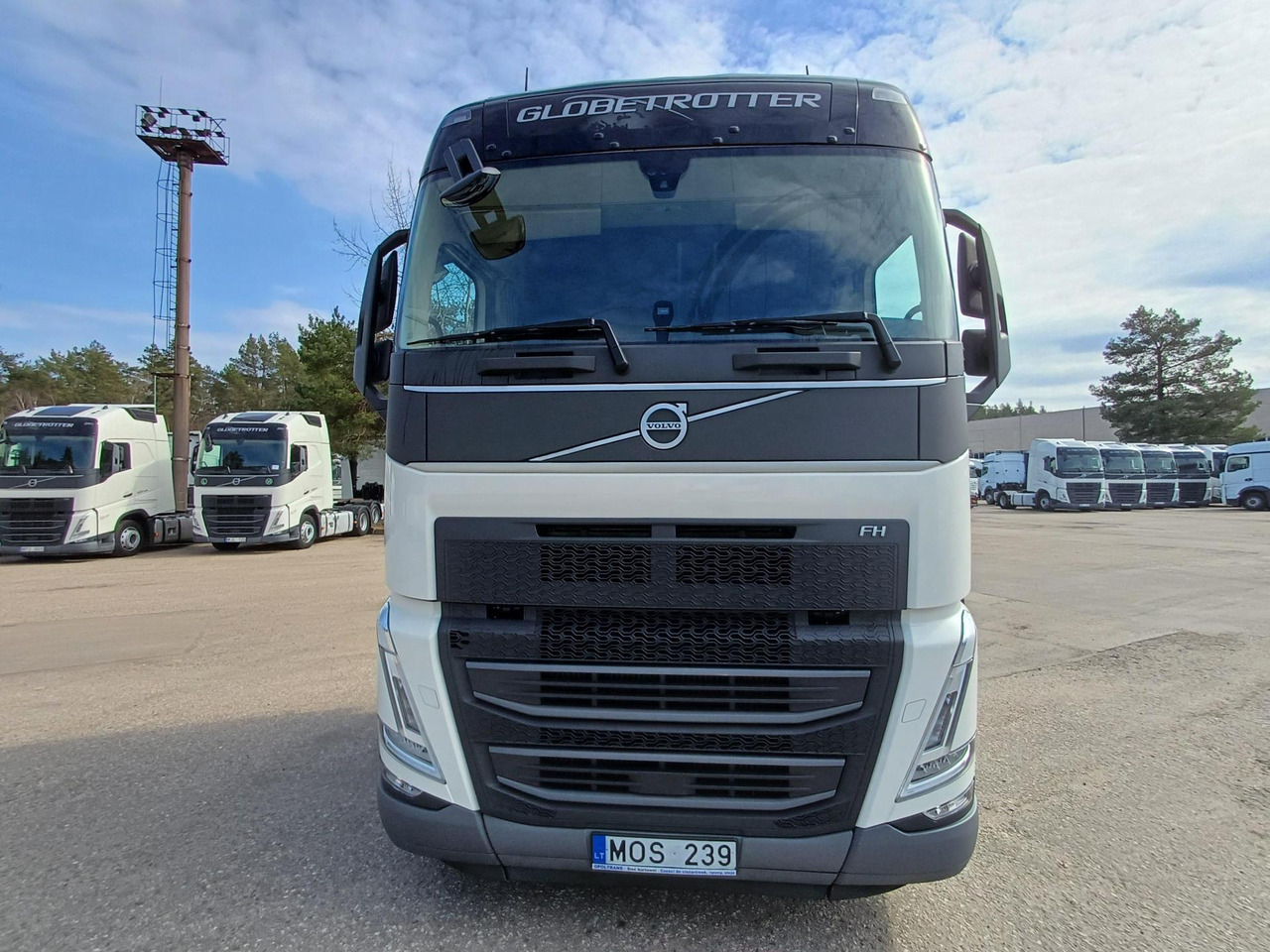 2023 Volvo FH 500 Globetrotter XL - Xe đầu kéo: hình 1 2023 Volvo FH 500 Globetrotter XL - Xe đầu kéo: hình 1