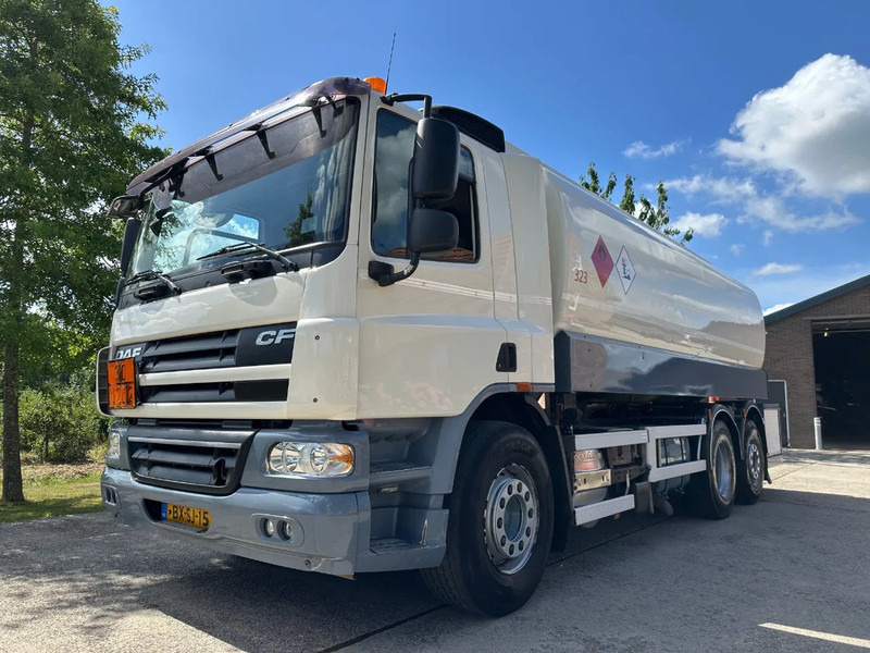 DAF CF 75.310 FAN / NL TRUCK / 6x2 / FUEL TANK 4 COMP. / 22 m3 / EURO5 / TOP CONDITION!! - Xe bồn: hình 1 DAF CF 75.310 FAN / NL TRUCK / 6x2 / FUEL TANK 4 COMP. / 22 m3 / EURO5 / TOP CONDITION!! - Xe bồn: hình 1
