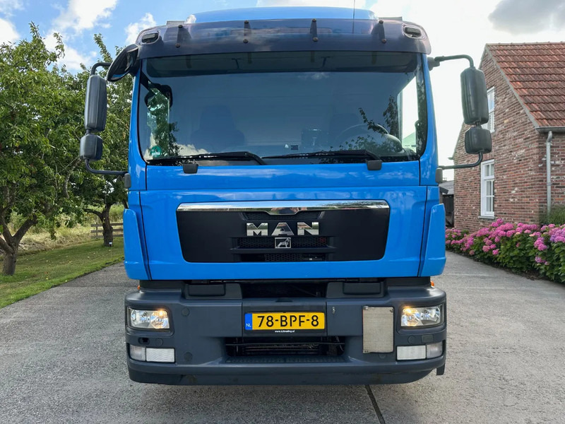 MAN TGM 15.250 / NL TRUCK / EURO 5 / SLIDING ROOF / BOX + TAILLIFT / FULL AIR / NAVI - Xe tải hộp: hình 2 MAN TGM 15.250 / NL TRUCK / EURO 5 / SLIDING ROOF / BOX + TAILLIFT / FULL AIR / NAVI - Xe tải hộp: hình 2