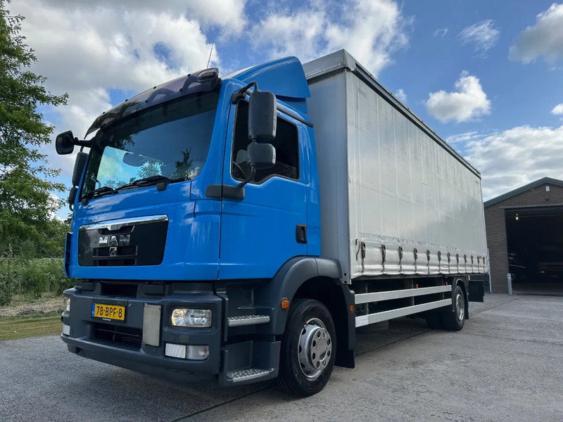 MAN TGM 15.250 / NL TRUCK / EURO 5 / SLIDING ROOF / BOX + TAILLIFT / FULL AIR / NAVI - Xe tải hộp: hình 1 MAN TGM 15.250 / NL TRUCK / EURO 5 / SLIDING ROOF / BOX + TAILLIFT / FULL AIR / NAVI - Xe tải hộp: hình 1