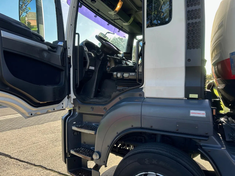 MAN TGS 26.360 / NL TRUCK / EURO 5 / 6x2 / LENK-LIFT / DIJSEL 5 COMP. 23,2 m3 / AUTOMATIC - Xe bồn: hình 4 MAN TGS 26.360 / NL TRUCK / EURO 5 / 6x2 / LENK-LIFT / DIJSEL 5 COMP. 23,2 m3 / AUTOMATIC - Xe bồn: hình 4