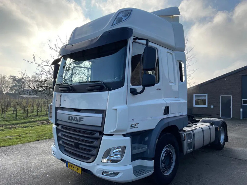 DAF CF 400 / NL TRUCK / SSC / AUT / EURO6 / HYDRAULIC - Xe đầu kéo: hình 1 DAF CF 400 / NL TRUCK / SSC / AUT / EURO6 / HYDRAULIC - Xe đầu kéo: hình 1