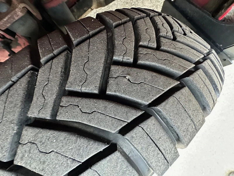 Iveco Daily 40C13 / BE COMBI 12T WITH VELDHUIZEN P31-5A / CREWCAB 7 pers. / NEW APK - Xe đầu kéo: hình 5 Iveco Daily 40C13 / BE COMBI 12T WITH VELDHUIZEN P31-5A / CREWCAB 7 pers. / NEW APK - Xe đầu kéo: hình 5