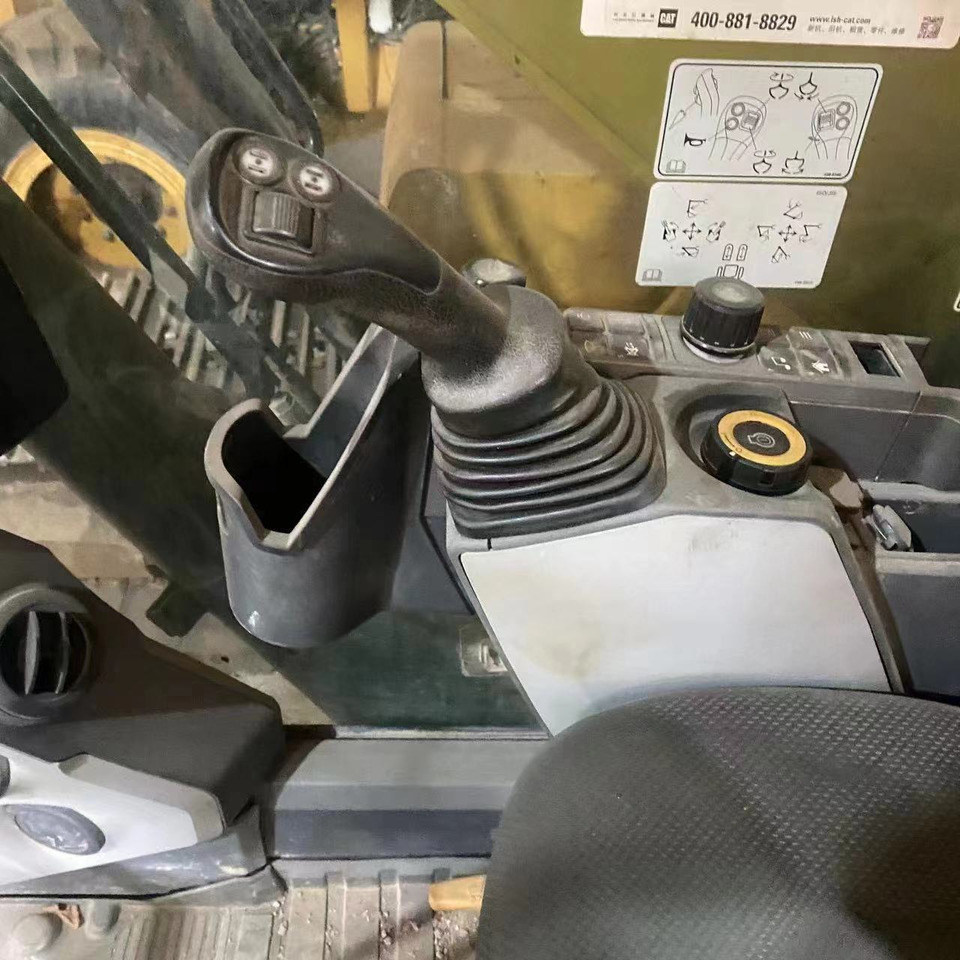 Máy móc xây dựng CATERPILLAR 320GC: hình 8