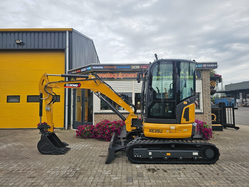 XCMG XE35U - Máy xúc mini: hình 1 XCMG XE35U - Máy xúc mini: hình 1