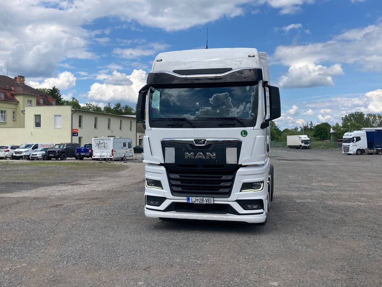 MAN TGX 18.510 XXL*RETARDER*2xTANK*STANDARD*2021 - Xe đầu kéo: hình 2 MAN TGX 18.510 XXL*RETARDER*2xTANK*STANDARD*2021 - Xe đầu kéo: hình 2