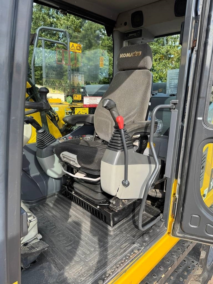 Komatsu PW 148-8 - Máy xúc bánh lốp: hình 5 Komatsu PW 148-8 - Máy xúc bánh lốp: hình 5