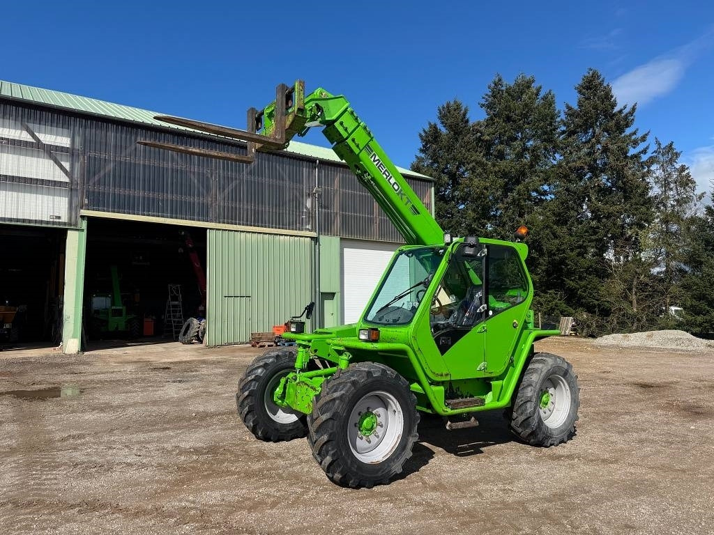 Merlo P 30.9 K T - Xe nhấc hình viễn vọng kính: hình 2 Merlo P 30.9 K T - Xe nhấc hình viễn vọng kính: hình 2