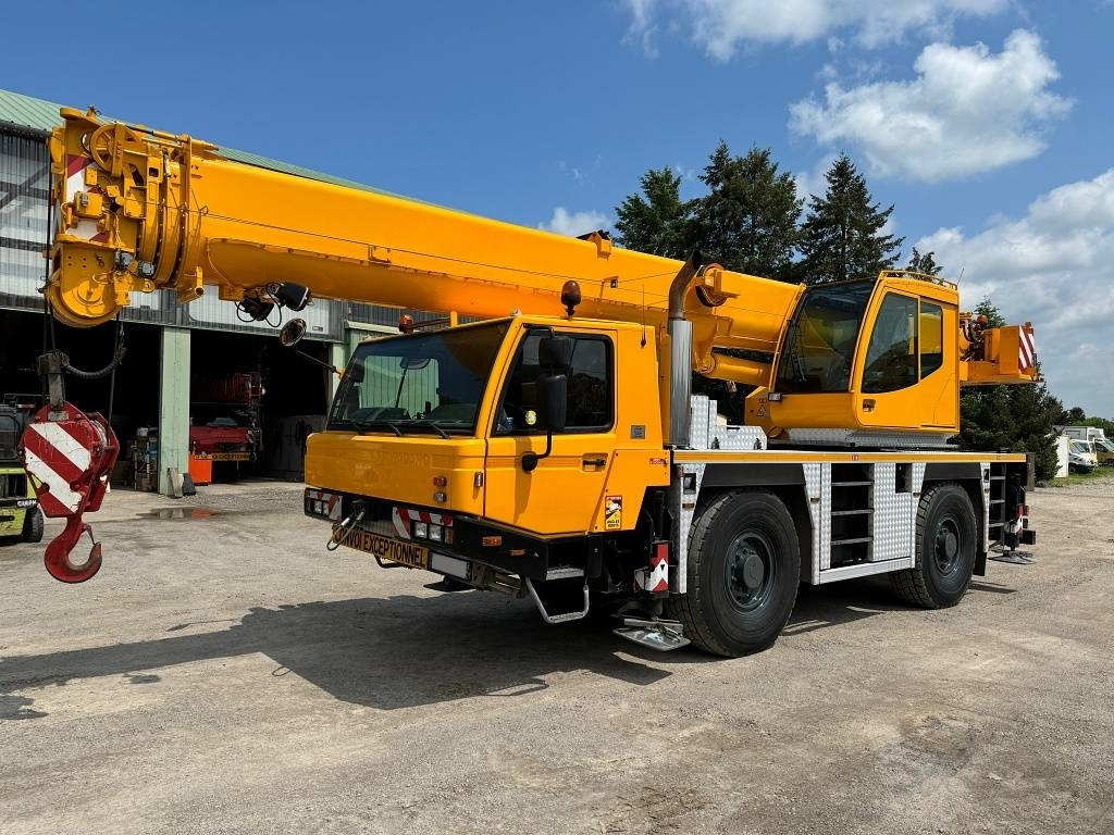 Tadano Faun ATF 40G-2 - Cẩu bánh lốp: hình 2 Tadano Faun ATF 40G-2 - Cẩu bánh lốp: hình 2