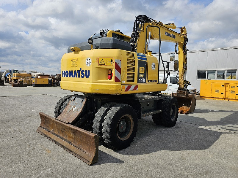 KOMATSU PW148-8 - Máy xúc bánh lốp: hình 4 KOMATSU PW148-8 - Máy xúc bánh lốp: hình 4