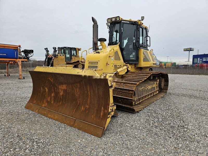 Komatsu D61 PX-23 - Máy ủi: hình 1 Komatsu D61 PX-23 - Máy ủi: hình 1
