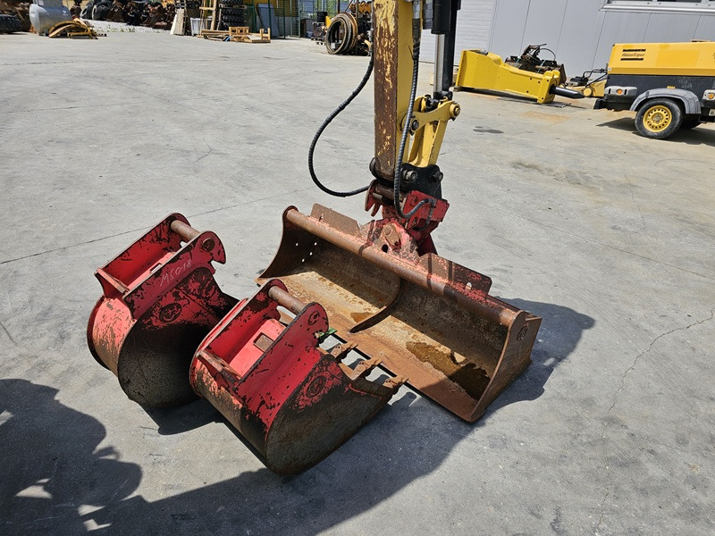 Máy xúc mini YANMAR VIO33: hình 10