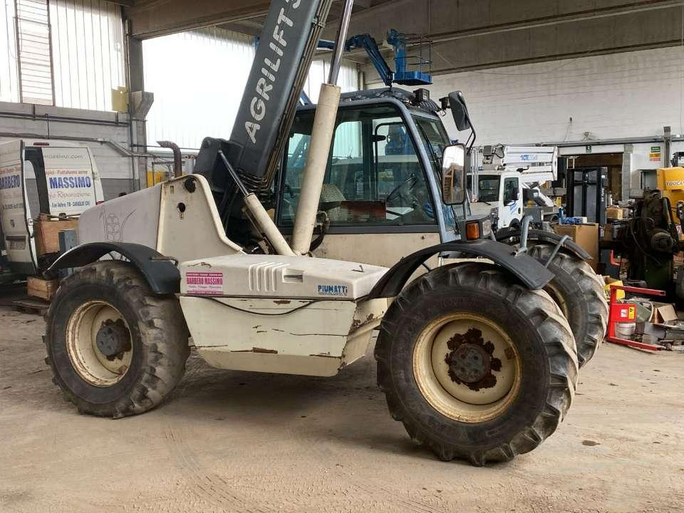 Terex 357 - Xe nhấc hình viễn vọng kính: hình 4 Terex 357 - Xe nhấc hình viễn vọng kính: hình 4