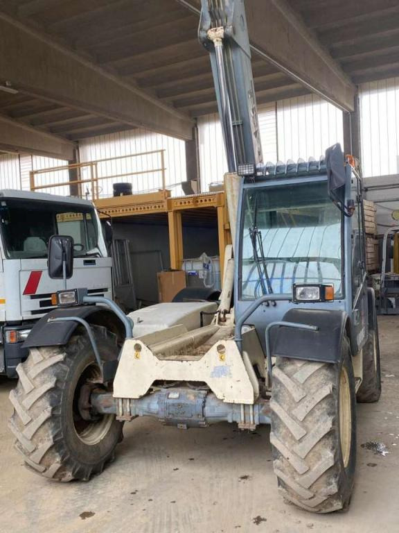 Terex 357 - Xe nhấc hình viễn vọng kính: hình 3 Terex 357 - Xe nhấc hình viễn vọng kính: hình 3