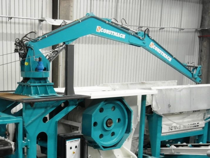 CONSTMACH Brise-Roche Hydraulique – Puissance Maximale pour les Travaux de Démolition les Plus Durs - Máy nghiền đá: hình 1 CONSTMACH Brise-Roche Hydraulique – Puissance Maximale pour les Travaux de Démolition les Plus Durs - Máy nghiền đá: hình 1