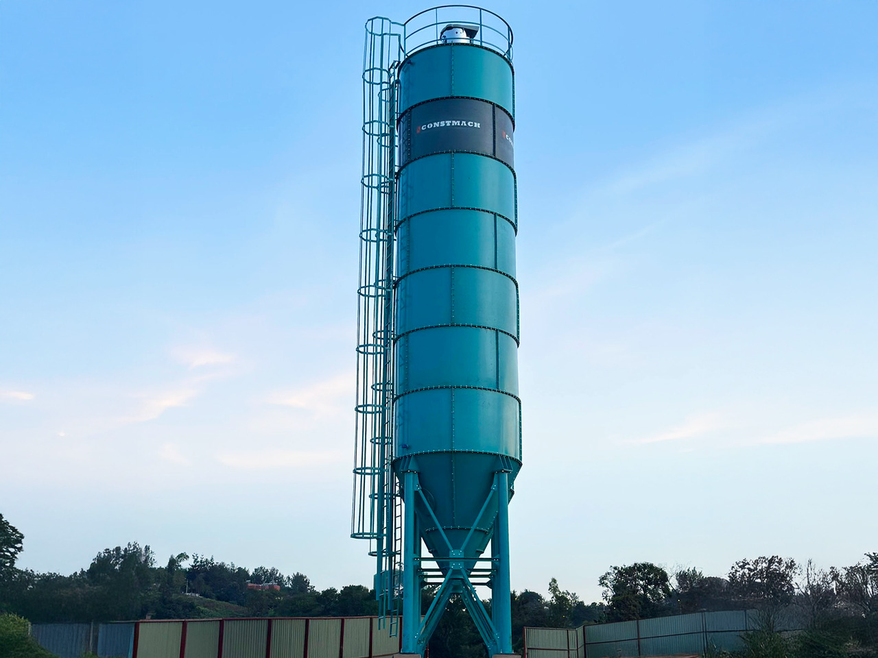 Constmach 100 Ton Capacity Cement Silo - Silo xi măng: hình 1 Constmach 100 Ton Capacity Cement Silo - Silo xi măng: hình 1