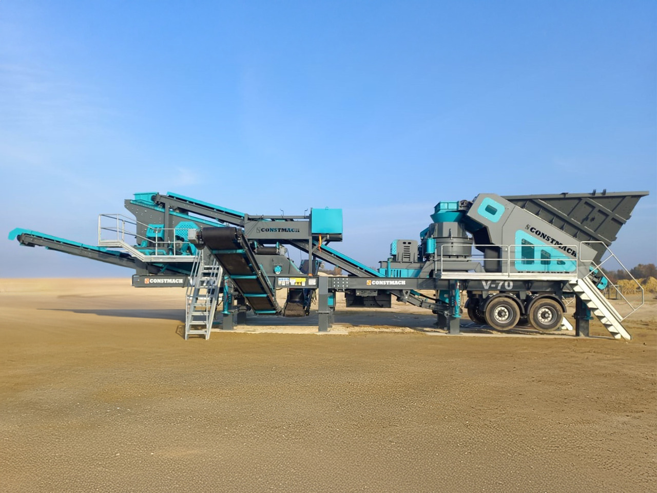 Constmach Mobiler Prallbrecher mit vertikaler Welle und einer Kapazität von 100–150 Tonnen - Máy nghiền di động: hình 5 Constmach Mobiler Prallbrecher mit vertikaler Welle und einer Kapazität von 100–150 Tonnen - Máy nghiền di động: hình 5