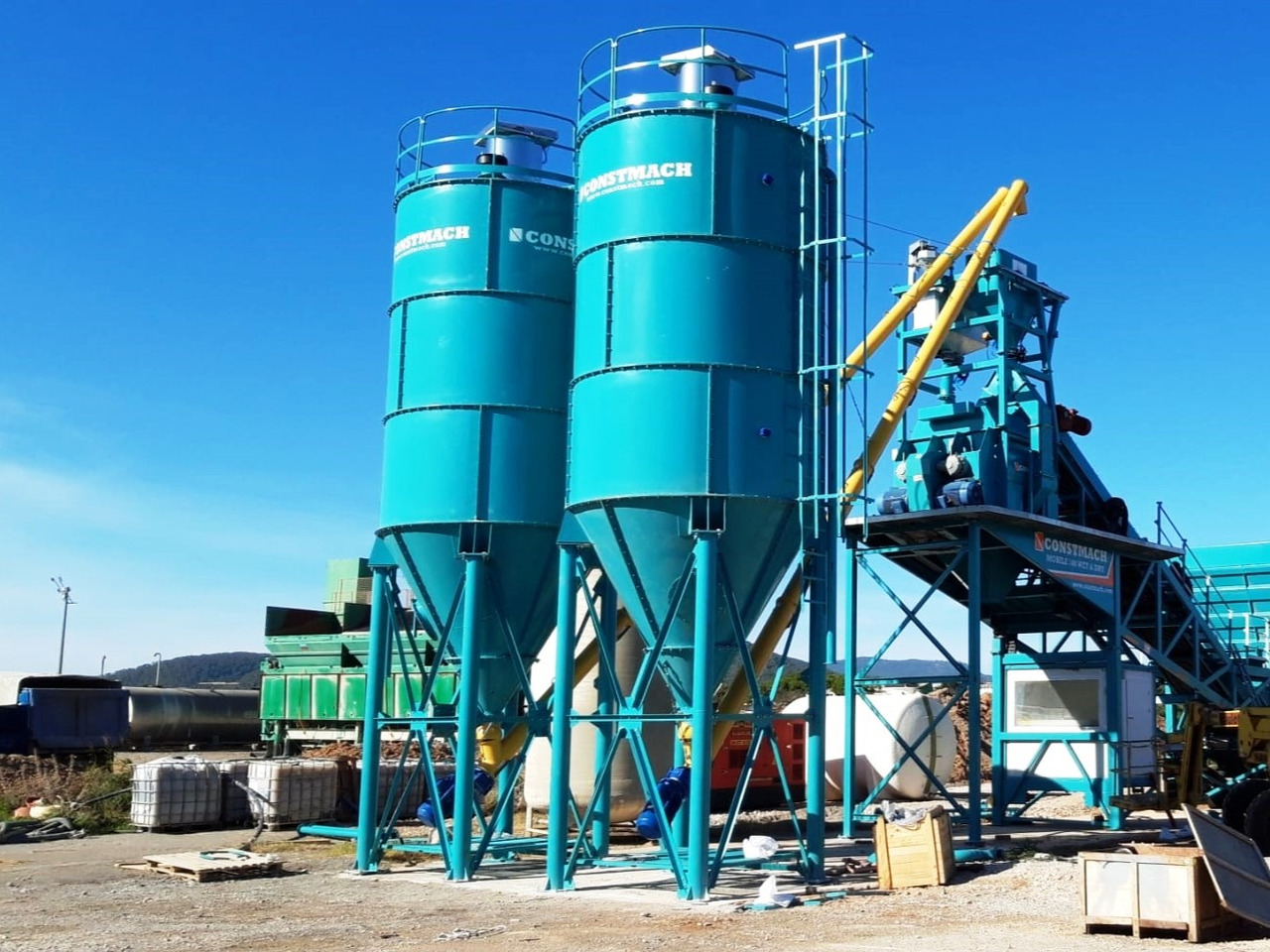 Constmach Silo à Ciment d'une Capacité de 50 Tonnes - Silo xi măng: hình 2 Constmach Silo à Ciment d'une Capacité de 50 Tonnes - Silo xi măng: hình 2