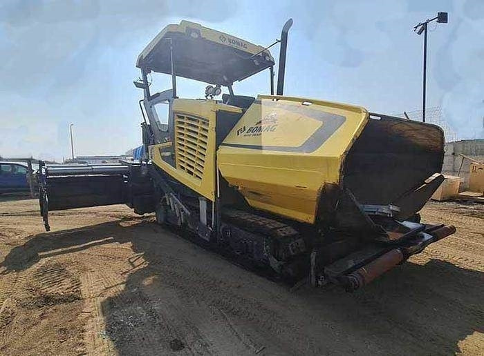 Bomag BF700C-2 - Máy lát nhựa đường: hình 4 Bomag BF700C-2 - Máy lát nhựa đường: hình 4
