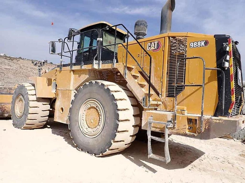 CAT 988K - Máy xúc lật bánh lốp: hình 4 CAT 988K - Máy xúc lật bánh lốp: hình 4