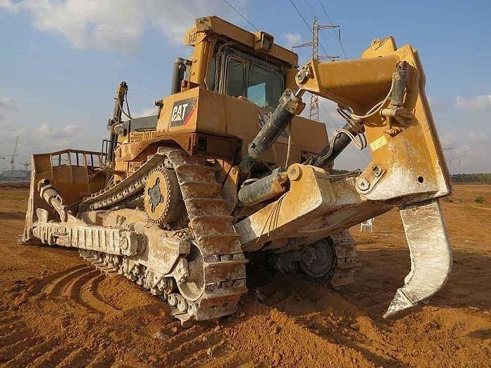 CAT D10 T - Máy ủi: hình 1 CAT D10 T - Máy ủi: hình 1