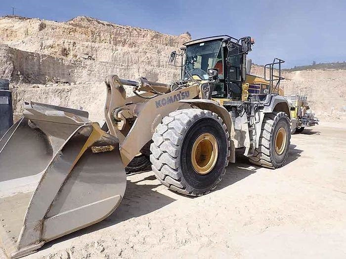 Komatsu WA475-10 - Máy xúc lật bánh lốp: hình 1 Komatsu WA475-10 - Máy xúc lật bánh lốp: hình 1