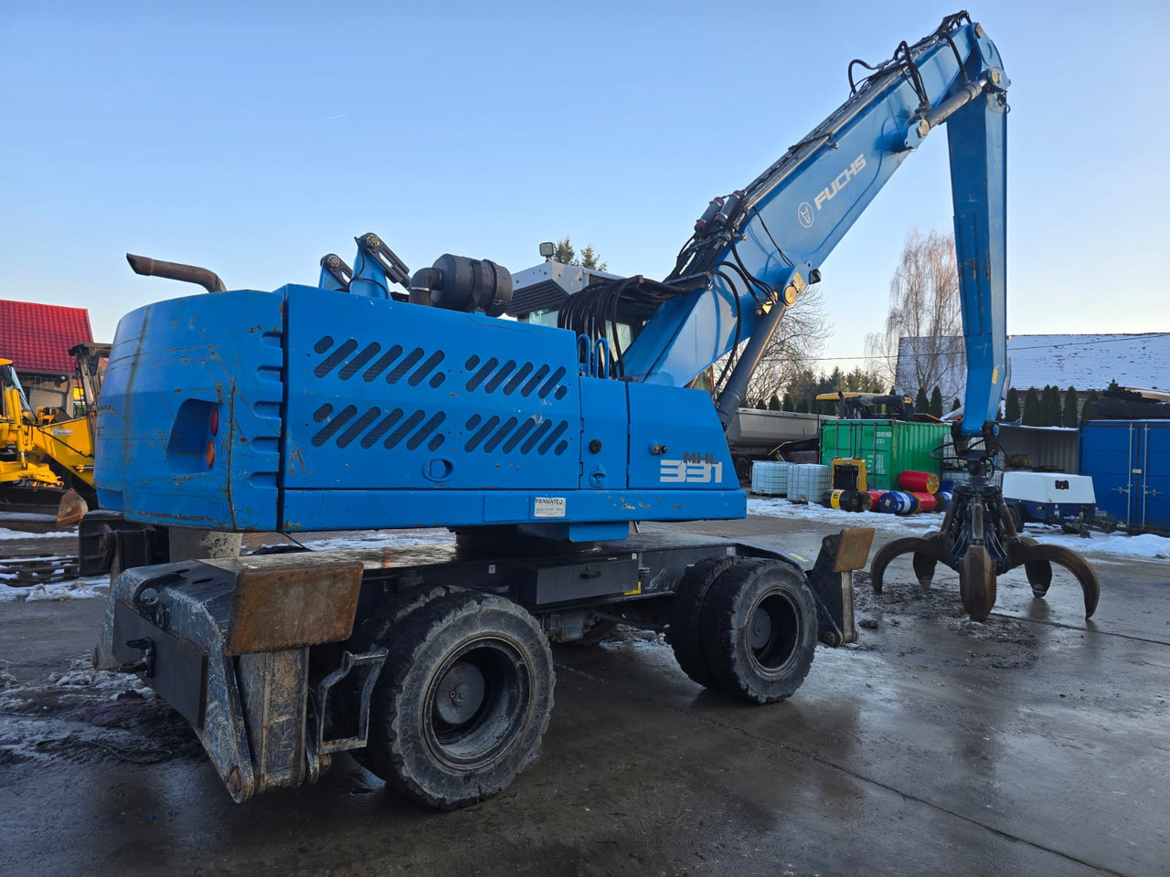 FUCHS MHL 331 - Máy cạp rác/ Công nghiệp: hình 2 FUCHS MHL 331 - Máy cạp rác/ Công nghiệp: hình 2