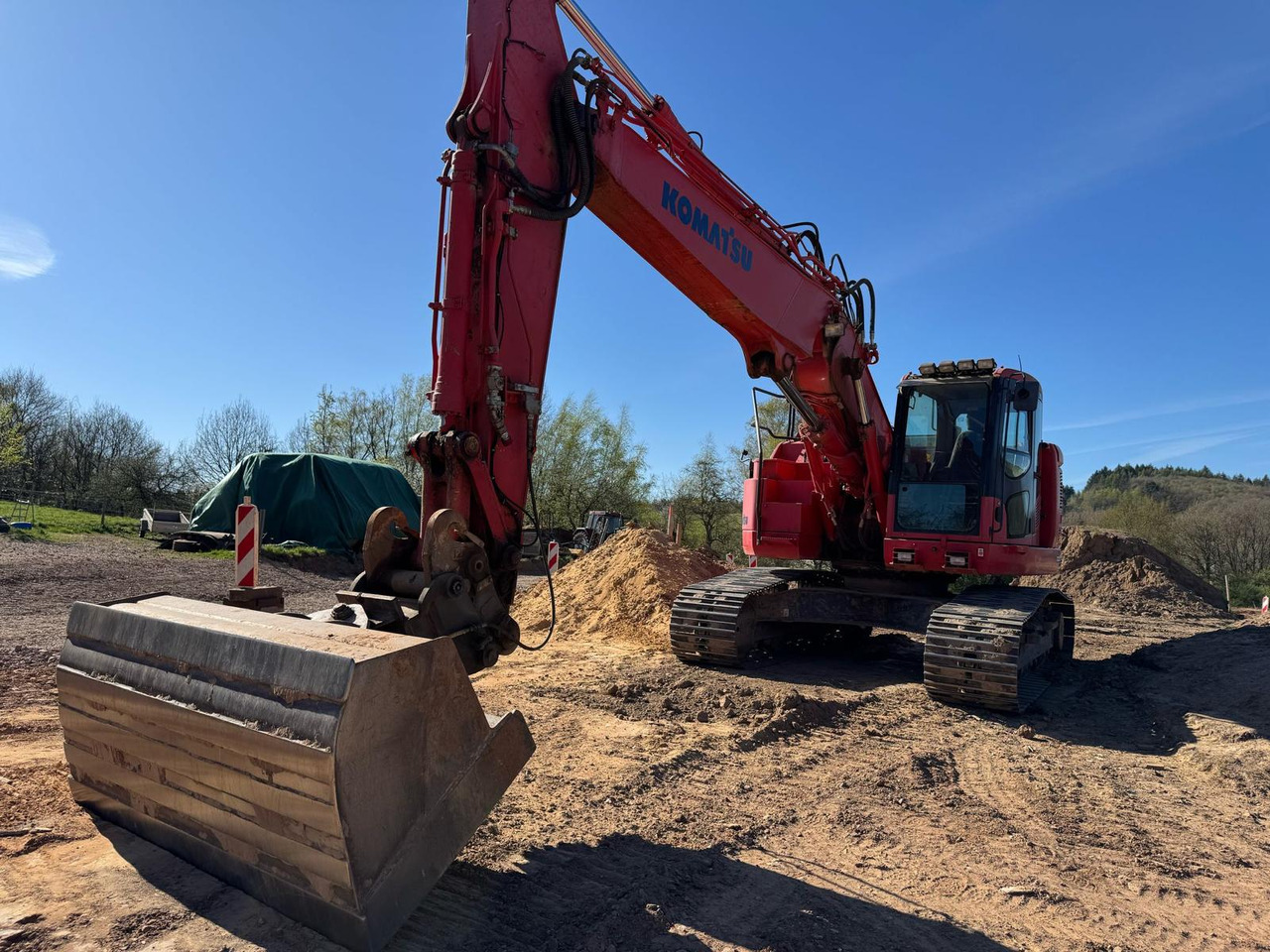 Máy xúc bánh xích KOMATSU PC 228 USCL-10: hình 15