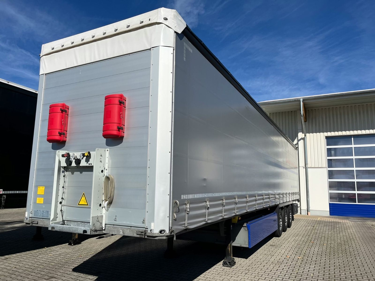 Schmitz Cargobull SCS 24 Bordwand - Sơ mi rơ moóc mui bạt: hình 2 Schmitz Cargobull SCS 24 Bordwand - Sơ mi rơ moóc mui bạt: hình 2