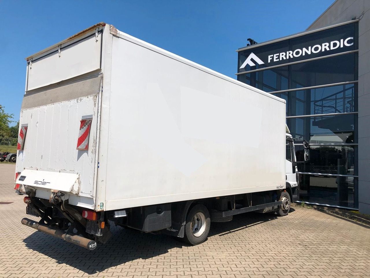 Iveco 75 E 190 Koffer*LBW*Schalter*Blatt/Luft*Klima - Xe tải nhỏ thùng kín: hình 3 Iveco 75 E 190 Koffer*LBW*Schalter*Blatt/Luft*Klima - Xe tải nhỏ thùng kín: hình 3