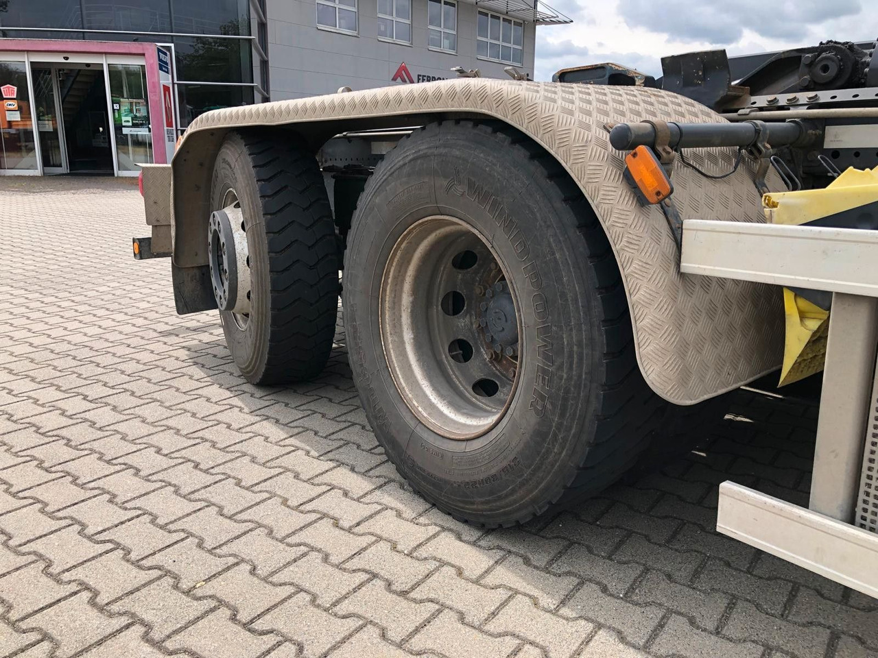 Iveco X-Way 480 Intarder*AHK*Lenk/LiftAchse*Meiller - Xe tải nâng móc: hình 2 Iveco X-Way 480 Intarder*AHK*Lenk/LiftAchse*Meiller - Xe tải nâng móc: hình 2