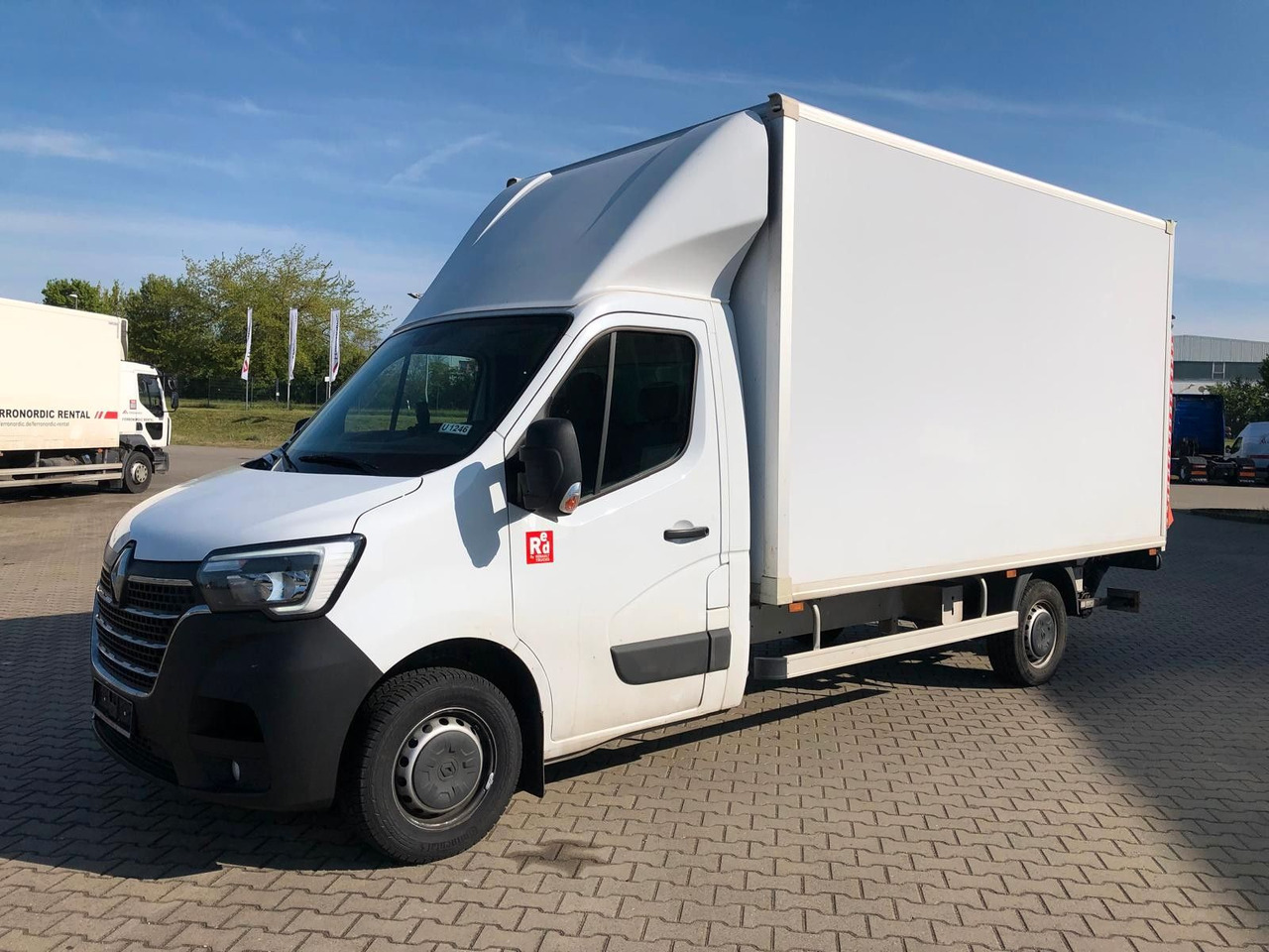 Renault MASTER RED 3.5T*LBW*Klima*4.2m*AUCH MIETE - Xe tải nhỏ thùng kín: hình 1 Renault MASTER RED 3.5T*LBW*Klima*4.2m*AUCH MIETE - Xe tải nhỏ thùng kín: hình 1