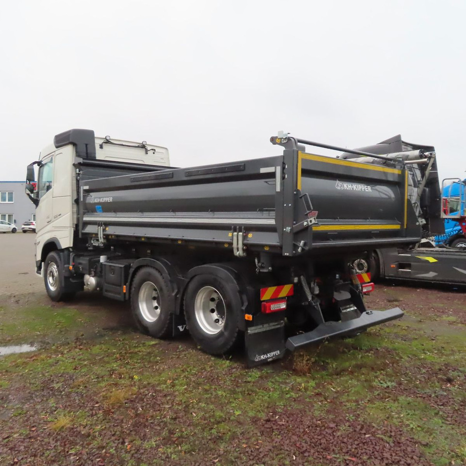 Volvo FH 500 6x4 - Xe ben: hình 2 Volvo FH 500 6x4 - Xe ben: hình 2