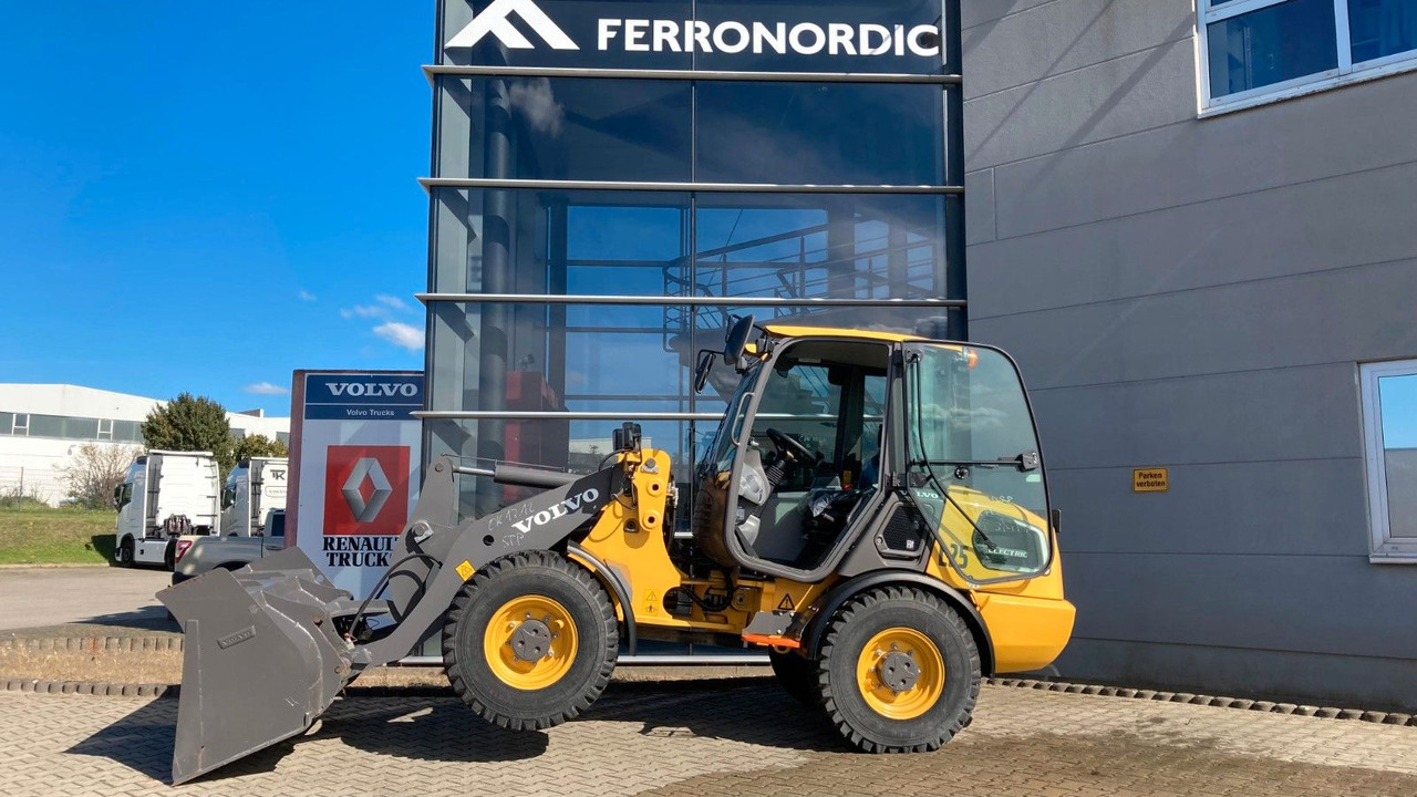 Volvo JL25H Electric *Auch Miete Volvo L25 Electric *Auch Miete*Neuzustand+22+14 kW - Máy xúc lật bánh lốp: hình 4 Volvo JL25H Electric *Auch Miete Volvo L25 Electric *Auch Miete*Neuzustand+22+14 kW - Máy xúc lật bánh lốp: hình 4