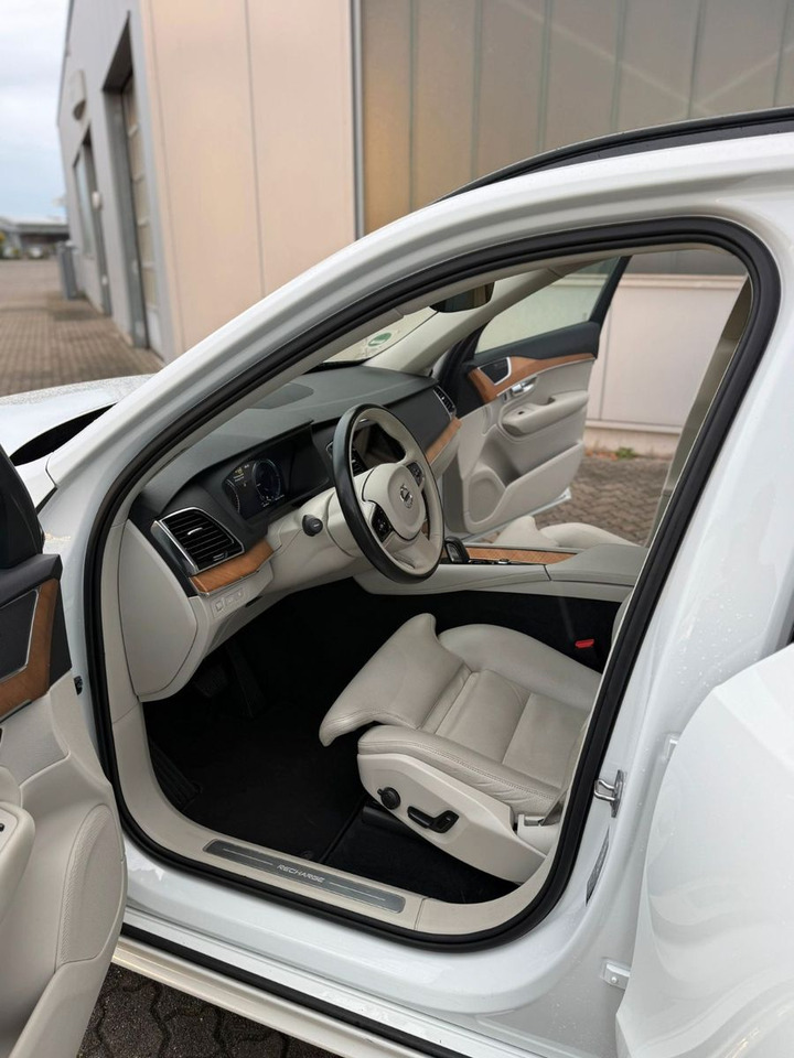 Volvo XC 90 T8 R-Des. Exp. Rech. Pl.-In Hybr. AWD 7-S. - SUV: hình 4 Volvo XC 90 T8 R-Des. Exp. Rech. Pl.-In Hybr. AWD 7-S. - SUV: hình 4