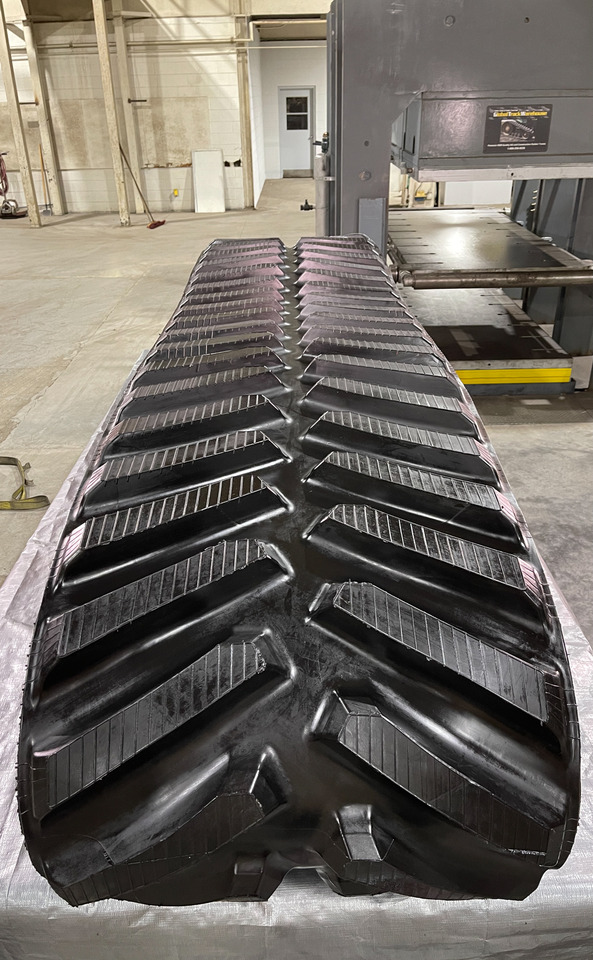 Versatile, Kinze Grain Carts, Kubota Delta track - Bánh lăn cho Máy cày bánh xích: hình 1 Versatile, Kinze Grain Carts, Kubota Delta track - Bánh lăn cho Máy cày bánh xích: hình 1