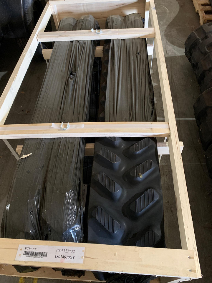 Versatile, Kinze Grain Carts, Kubota Delta track - Bánh lăn cho Máy cày bánh xích: hình 3 Versatile, Kinze Grain Carts, Kubota Delta track - Bánh lăn cho Máy cày bánh xích: hình 3